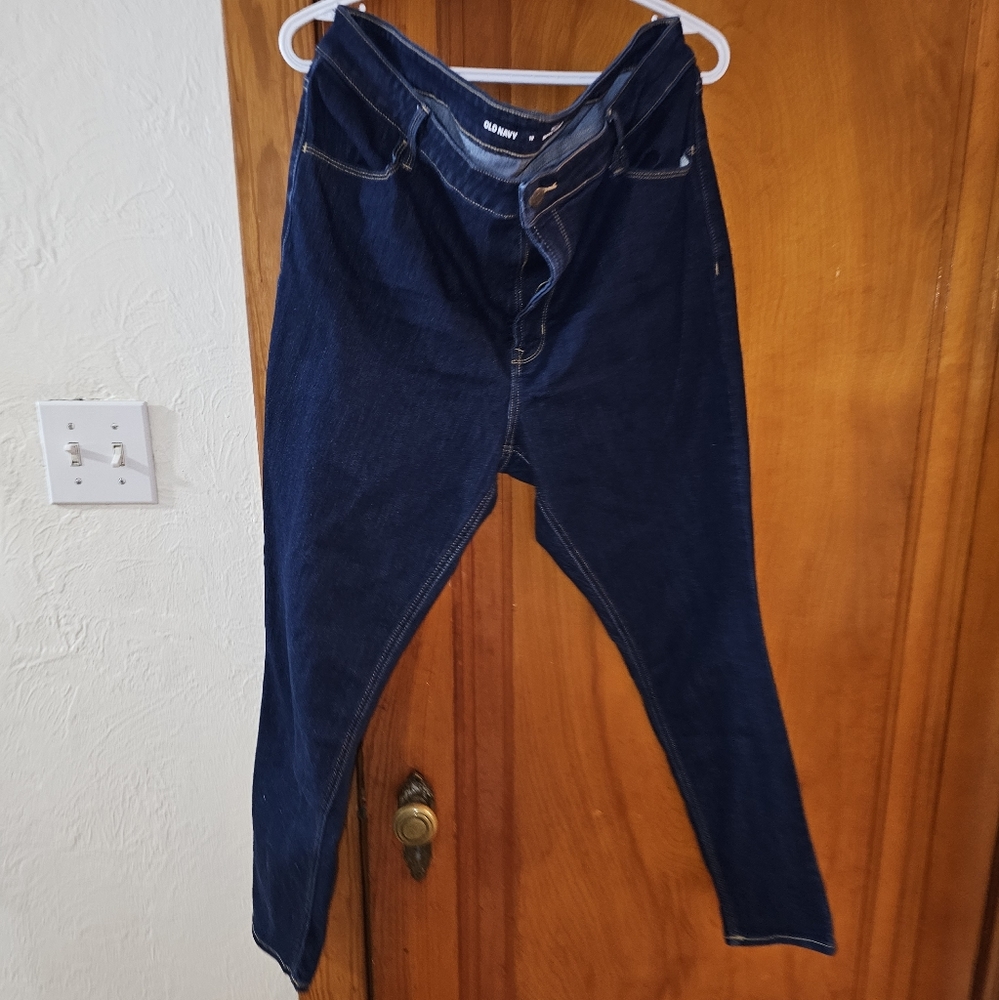 Old Navy Super Skinny Sz 18
